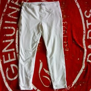 White dress pants/legging